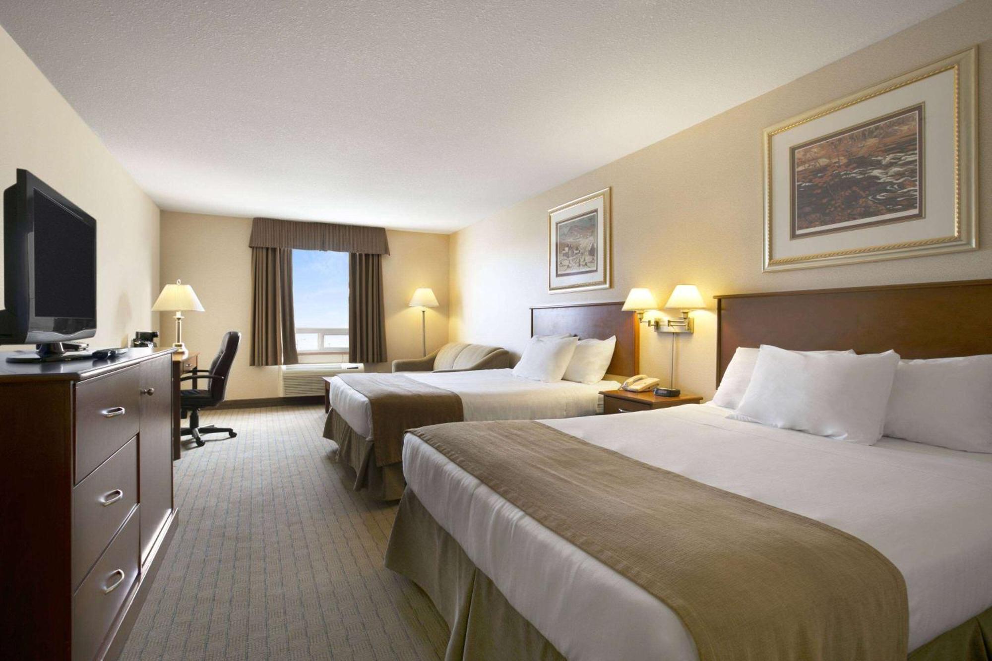Days Inn By Wyndham Moose Jaw Kültér fotó
